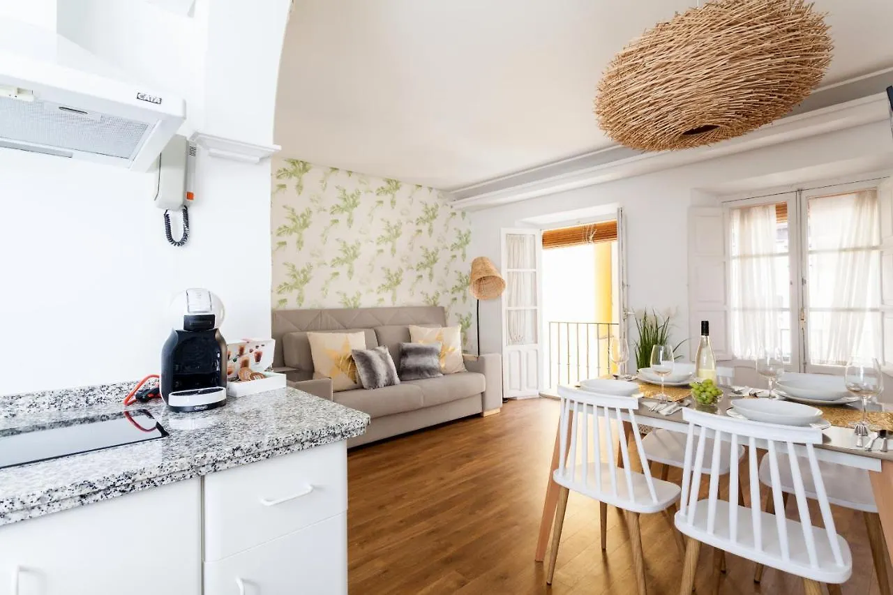 Apartment Green-Apartments San Francisco Seville Spain