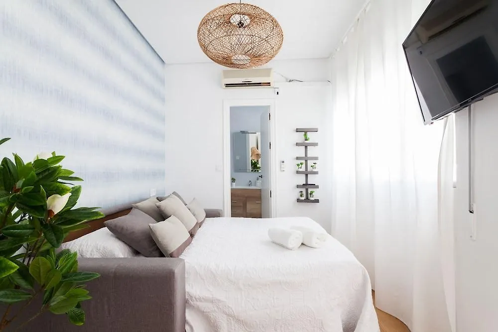 Green-Apartments San Francisco Seville Spain